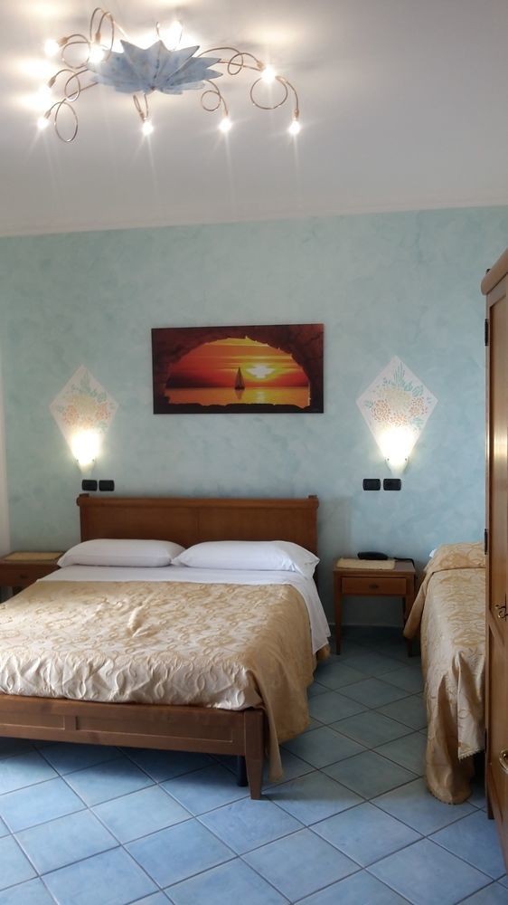 ホテルAgriturismo Mare E Monti アジェーロラ エクステリア 写真